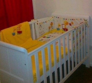 babies r us tuscany cot bed